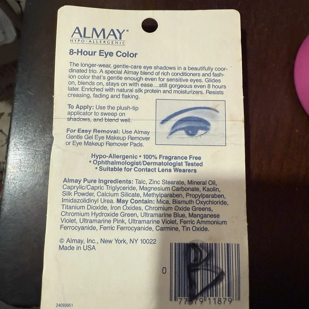 Almay 8-Hour Eye Color Sultry Sable 11879 EyeShadow Palette  NOS VTG Rare - Picture 2 of 2
